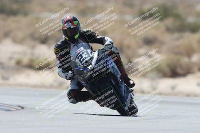 media/Oct-02-2025-Racers Edge (Thu) [[2c91cb6ab3]]/3-B Group/Session 3-Turn 16 (12pm)/